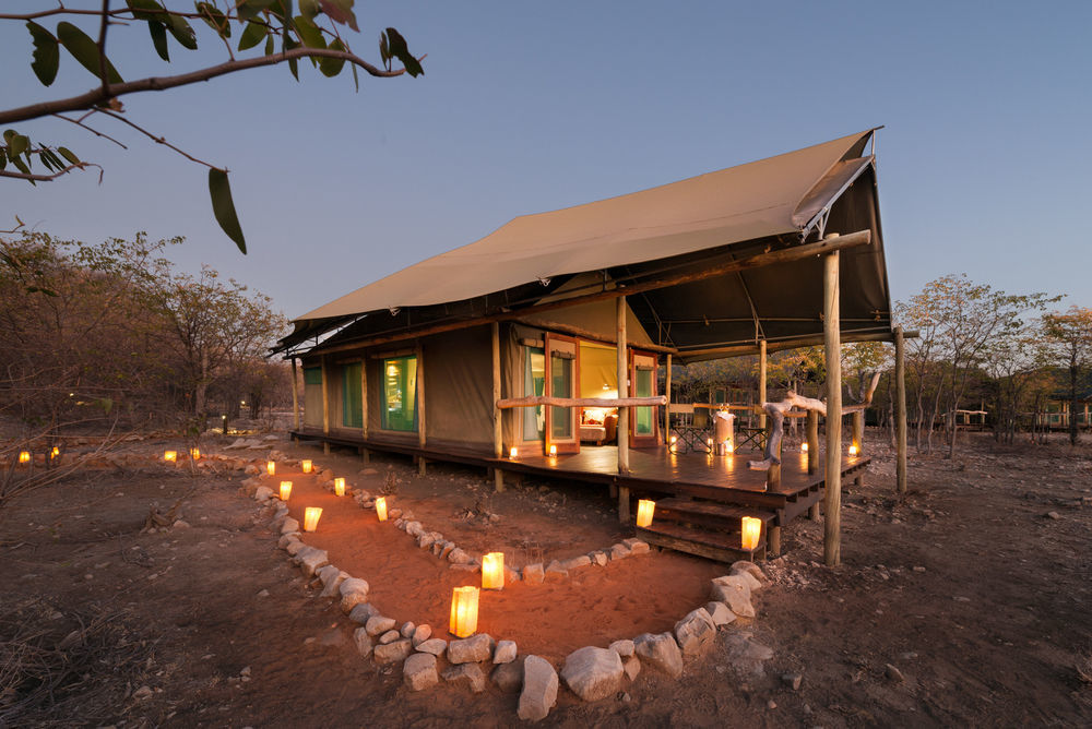 Ongava Tented Camp - All-Inclusive Okaukuejo Ngoại thất bức ảnh